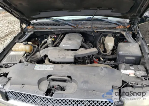 2006 Chevrolet Avalanche C1500 from USA, damaged, VIN 3GNEC12Z46G234880